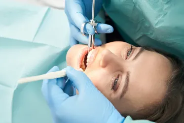 Diş Çekimi (Cerrahi)