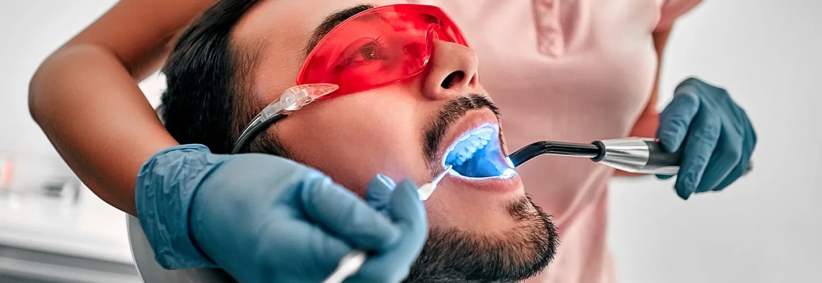 Diş Beyazlatma (Bleaching)